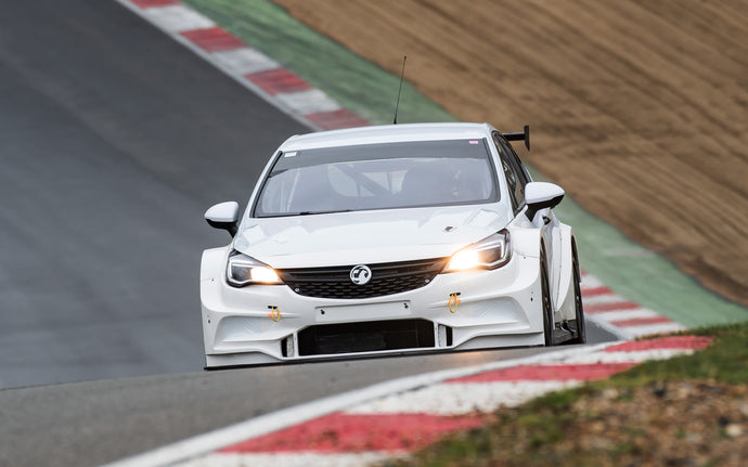 CarStore PMR kick off pre-season testing at Brands Hatch