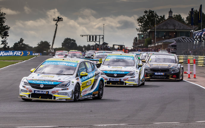 Bad Luck Continues for Adrian Flux With Power Maxed Racing at Croft