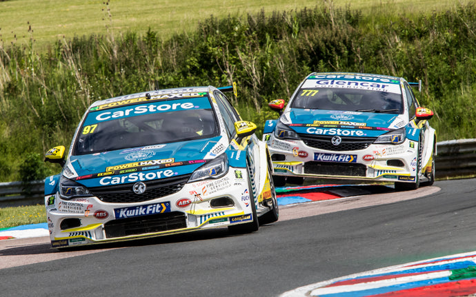 Issues on Saturday but Silverware on Sunday for CarStore Power Maxed Racing.