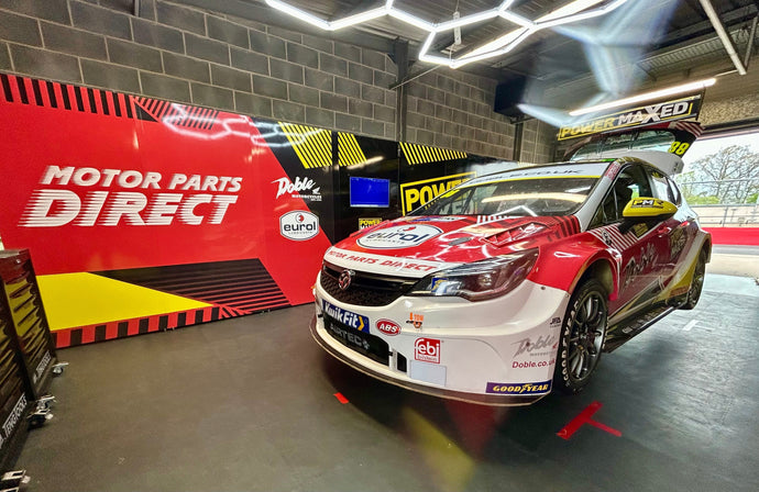 Mikey Doble Secures a Top Ten Start in BTCC Qualifying at Donington Park