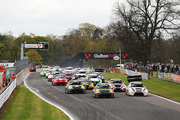 Power Maxed Racing kick starts the TCR-UK Bank Holiday Weekend with podiums.
