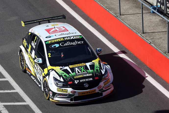 Race 1 Summary: Brands Hatch