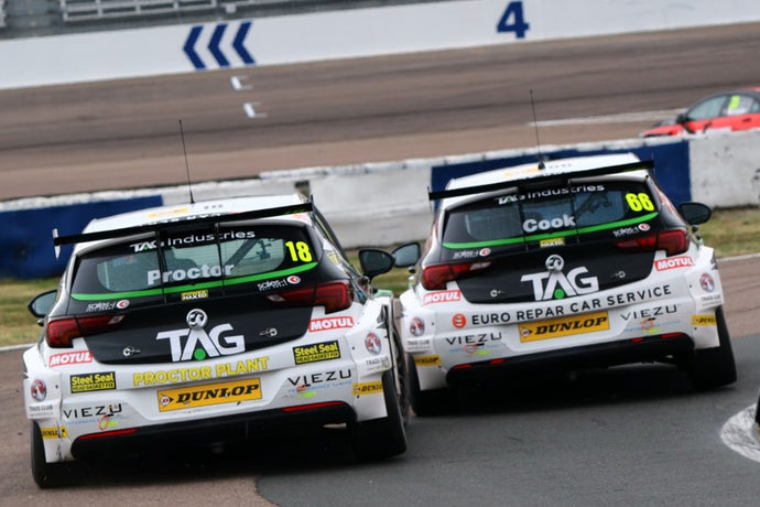 Power Maxed TAG Racing retain Top 3 position in Championship
